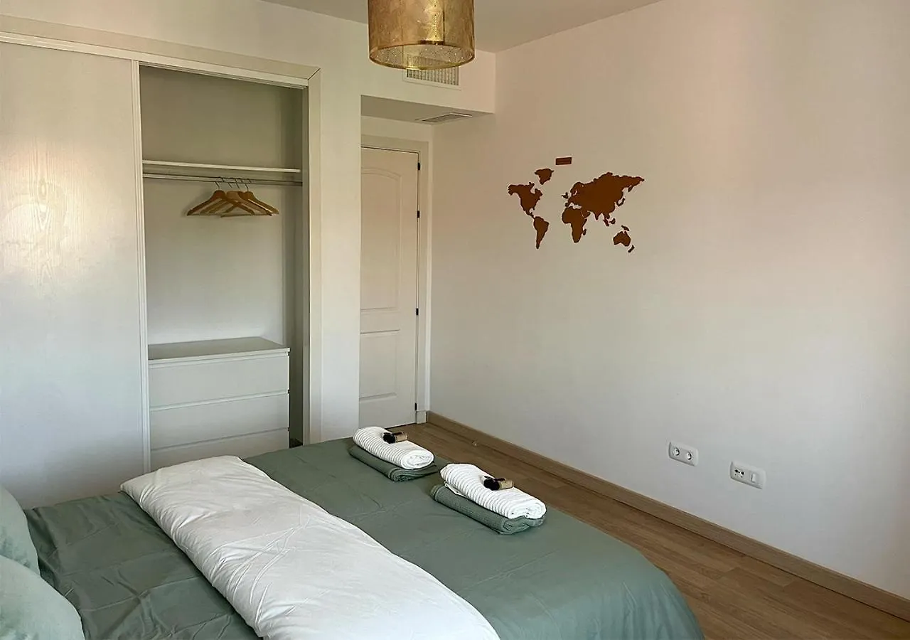 Penthouse Paradise Marbella - Jacuzzi & Sea Views! Espanha