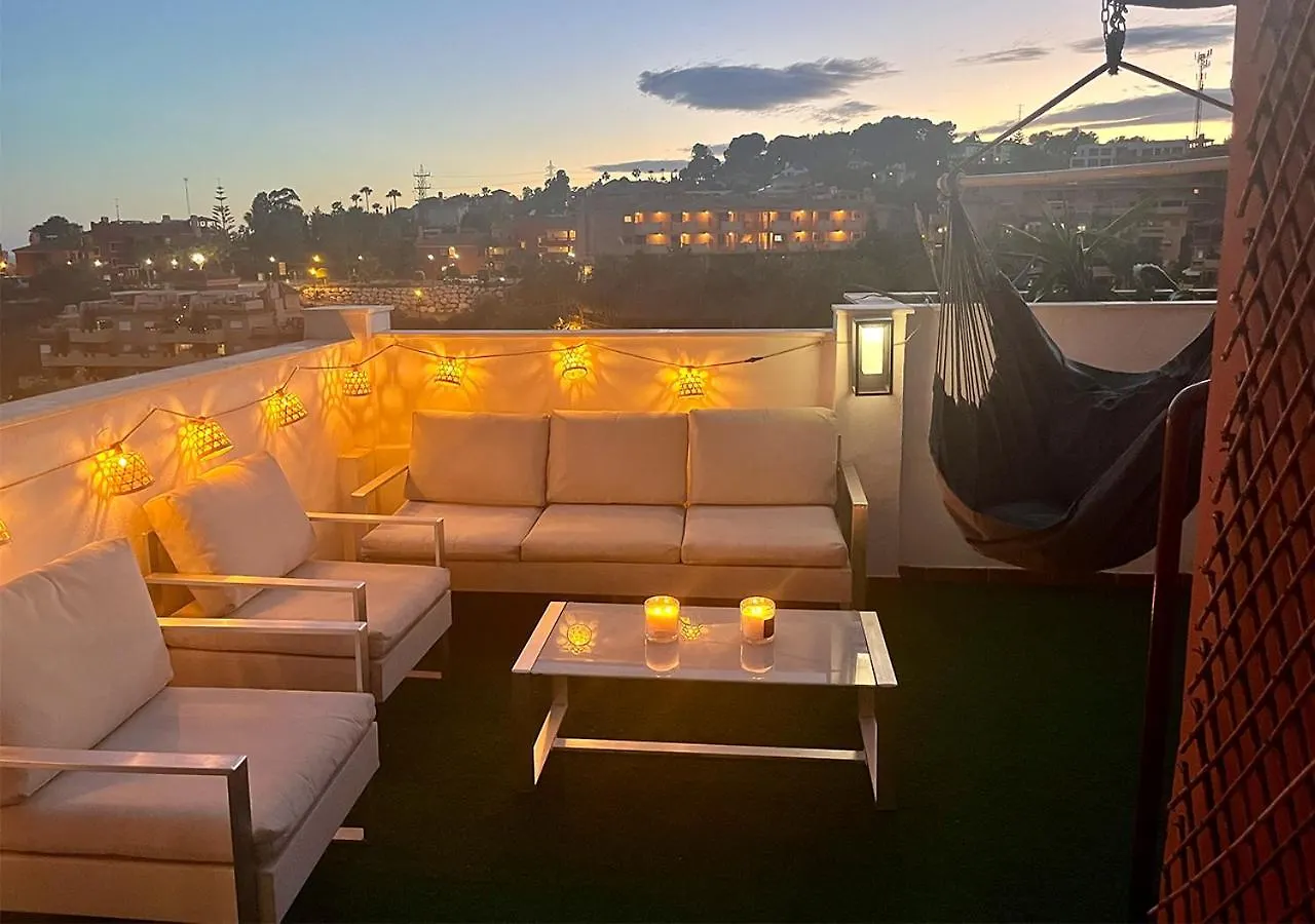 Apartamento Penthouse Paradise Marbella - Jacuzzi & Sea Views!