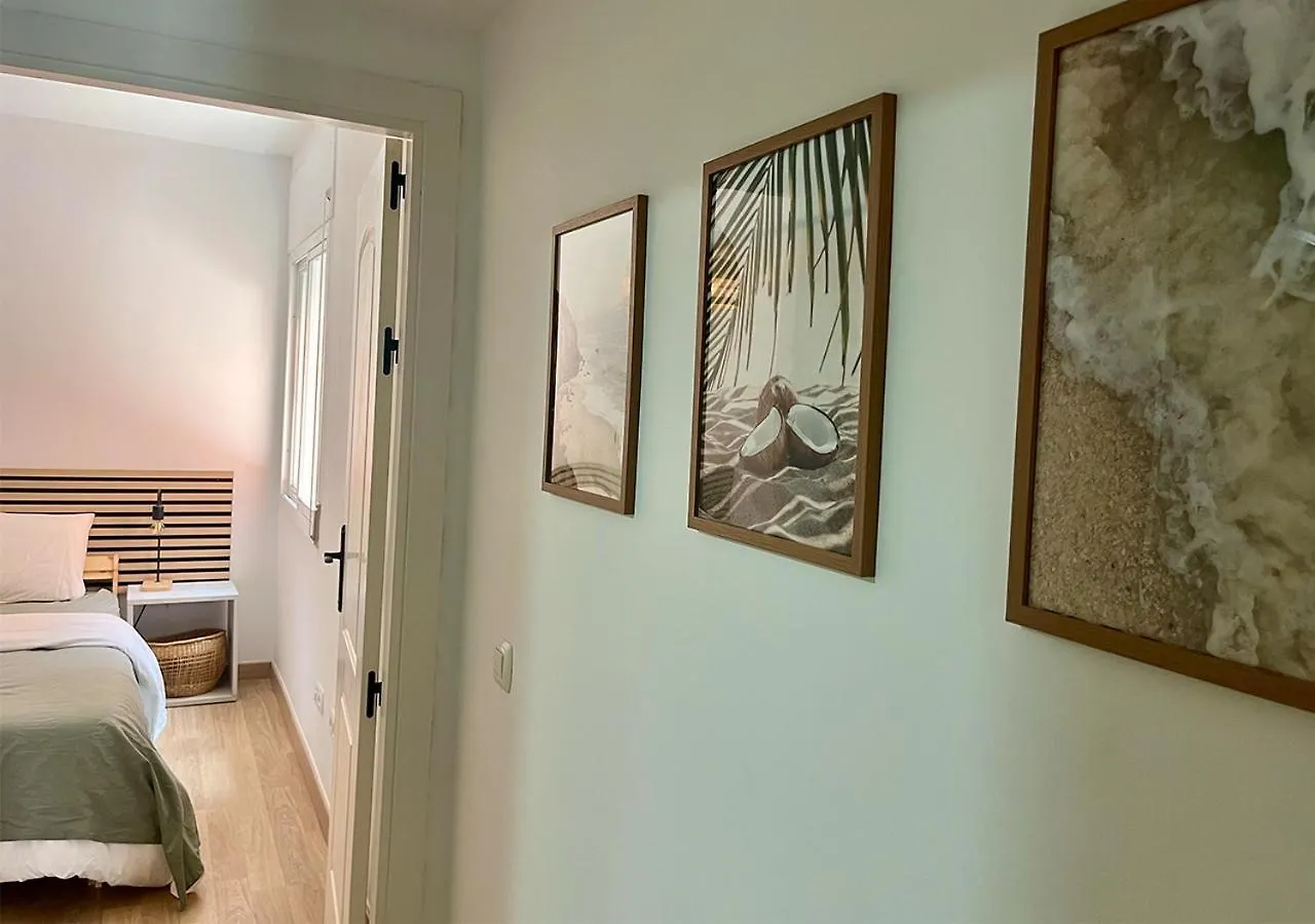 Penthouse Paradise Marbella - Jacuzzi & Sea Views! Apartament